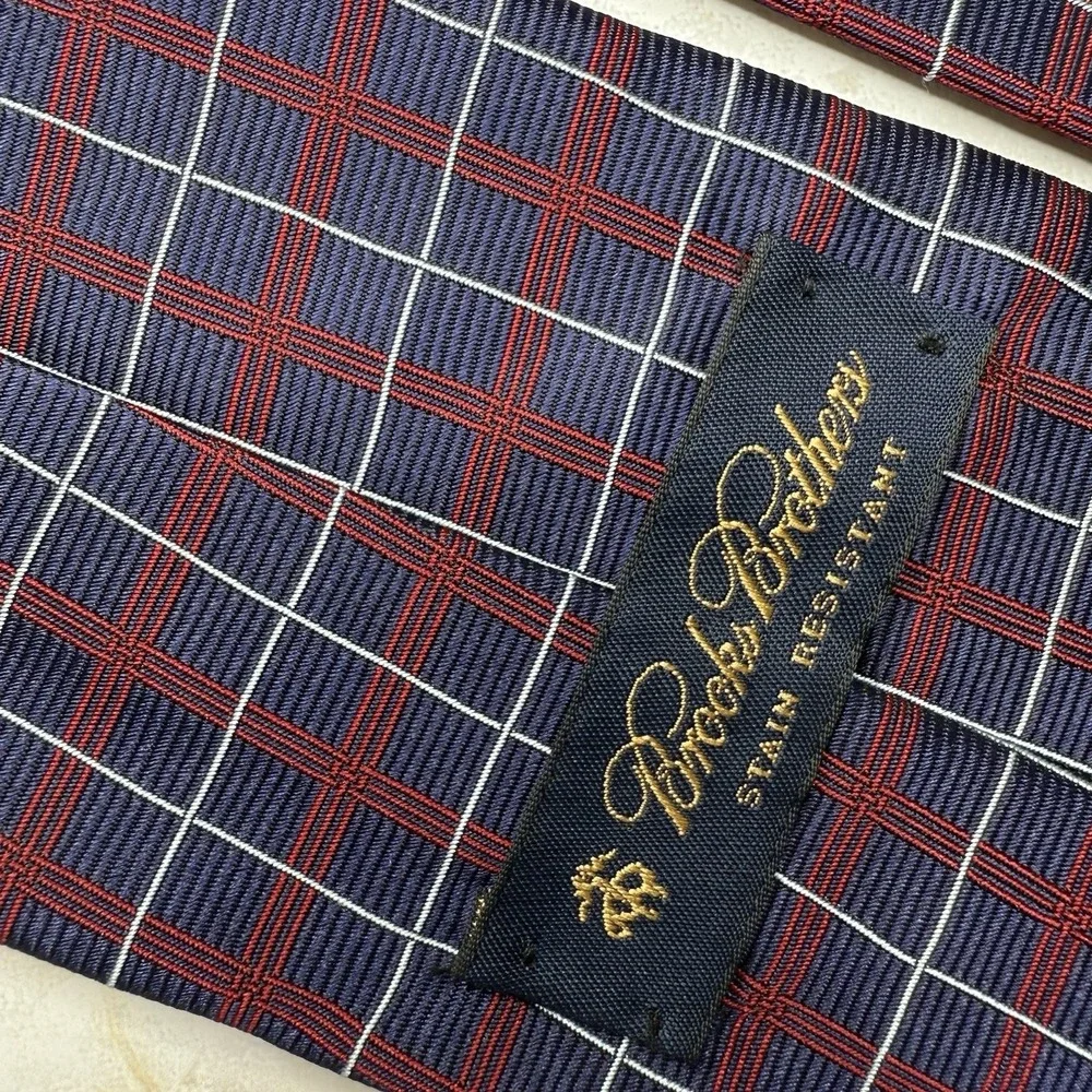 NWOT Brooks Brothers Men Silk Tie Red Blue Plaid Stain Resistant 3 5/8